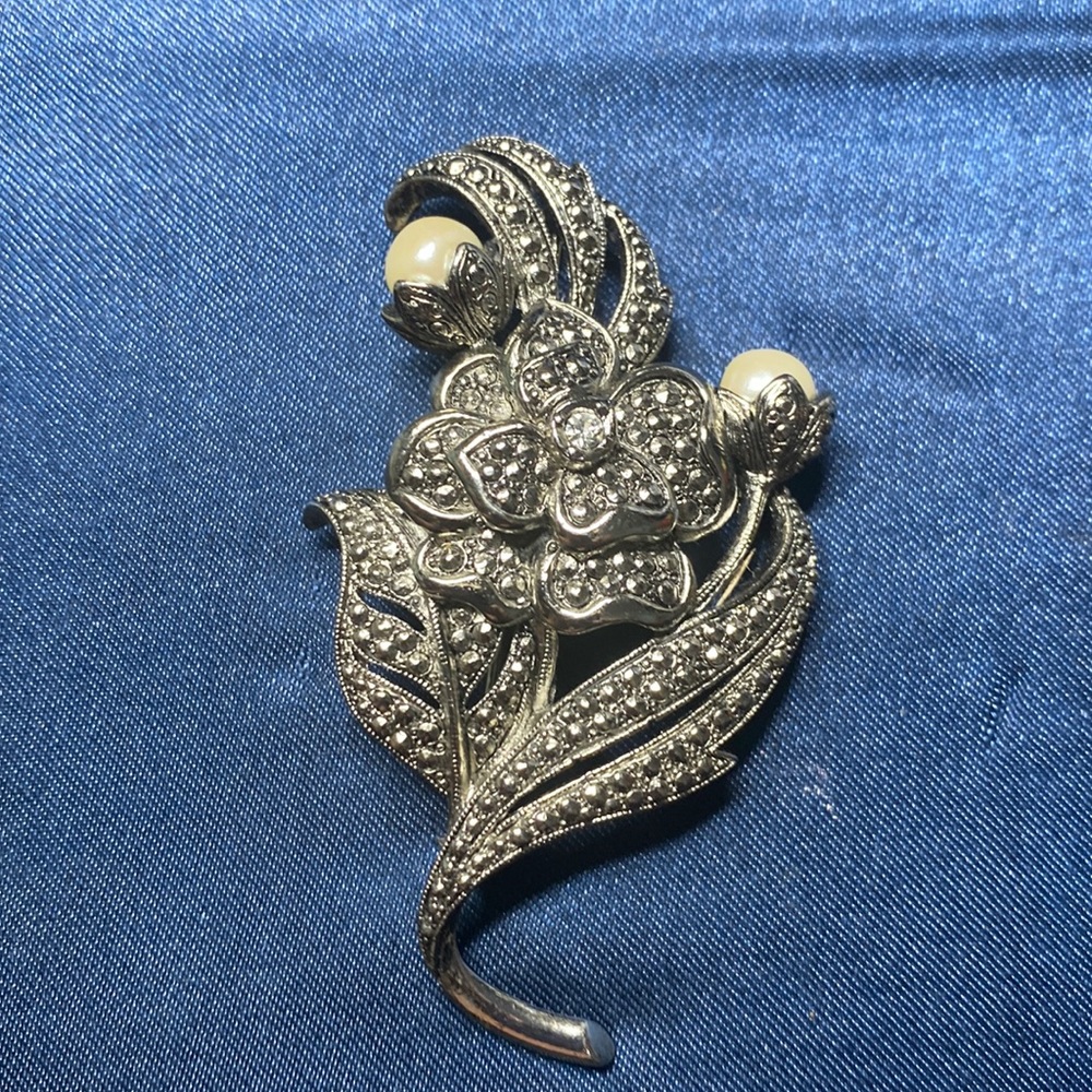 Signed KJL for Avon Faux Pearl & Faux Marcasite Flower Brooch